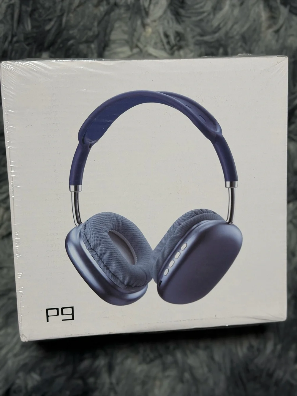 Bundle deal multiple different Headphones in Branded Packagin brand new